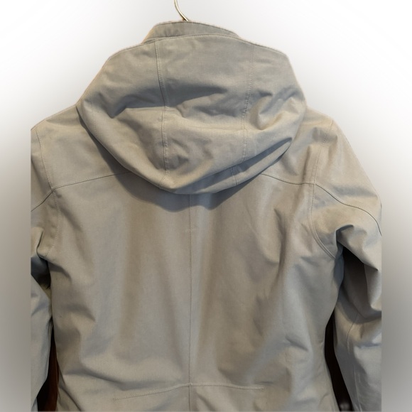 Patagonia Tres 3 in 1 Parka - Picture 7 of 15